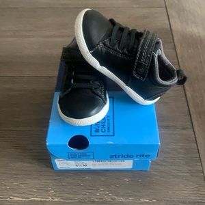 Toddler stride rite sneakers